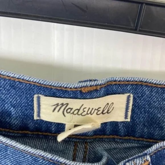✨3/$25✨ Madewell The Perfect Jean Short - 28 - Picture 4 of 5